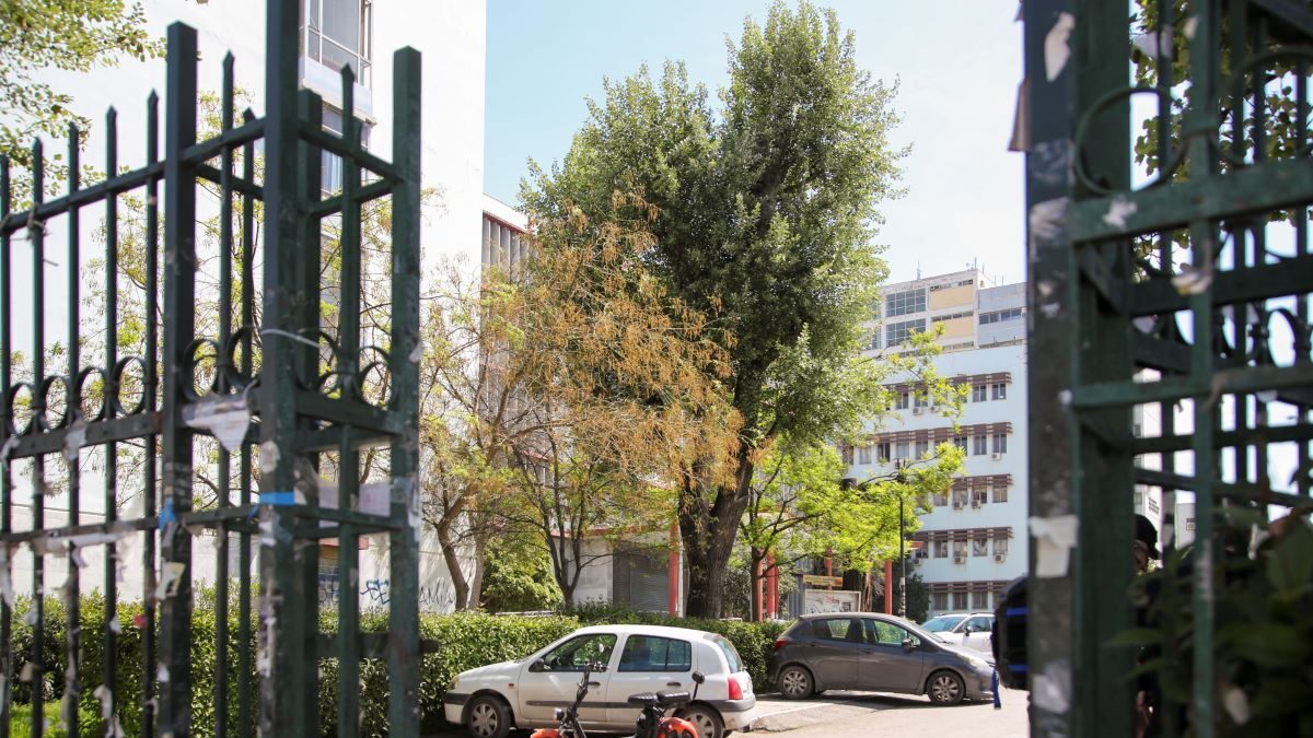 Αστυνομική επιχείρηση σε υπό κατάληψη χώρο του ΑΠΘ