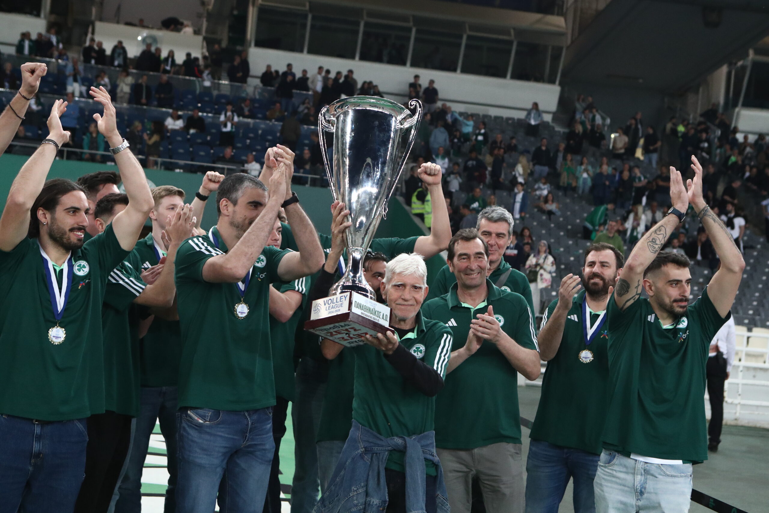 Οι παίκτες της ομάδας βόλεϊ του Παναθηναϊκού