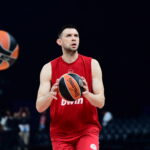 Ο Κώστας Παπανικολάου