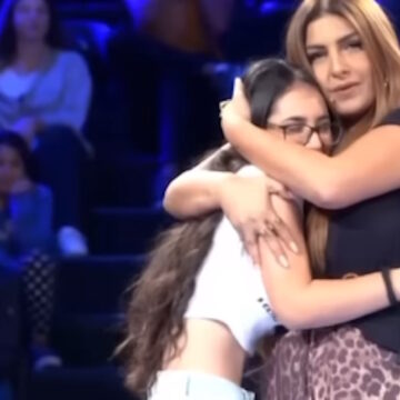Klavdia, Έλενα Παπαρίζου