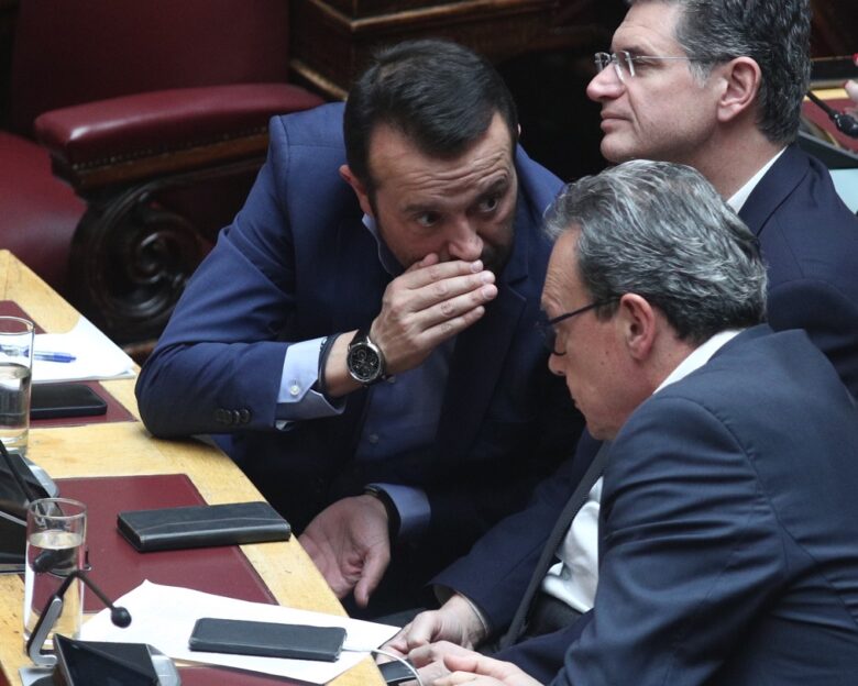 «Βόμβα» από Φάμελλο και κόντρα με Παππά: «Ο Κασσελάκης με καθαίρεσε από την προεδρία της ΚΟ του ΣΥΡΙΖΑ με πραξικόπημα»
