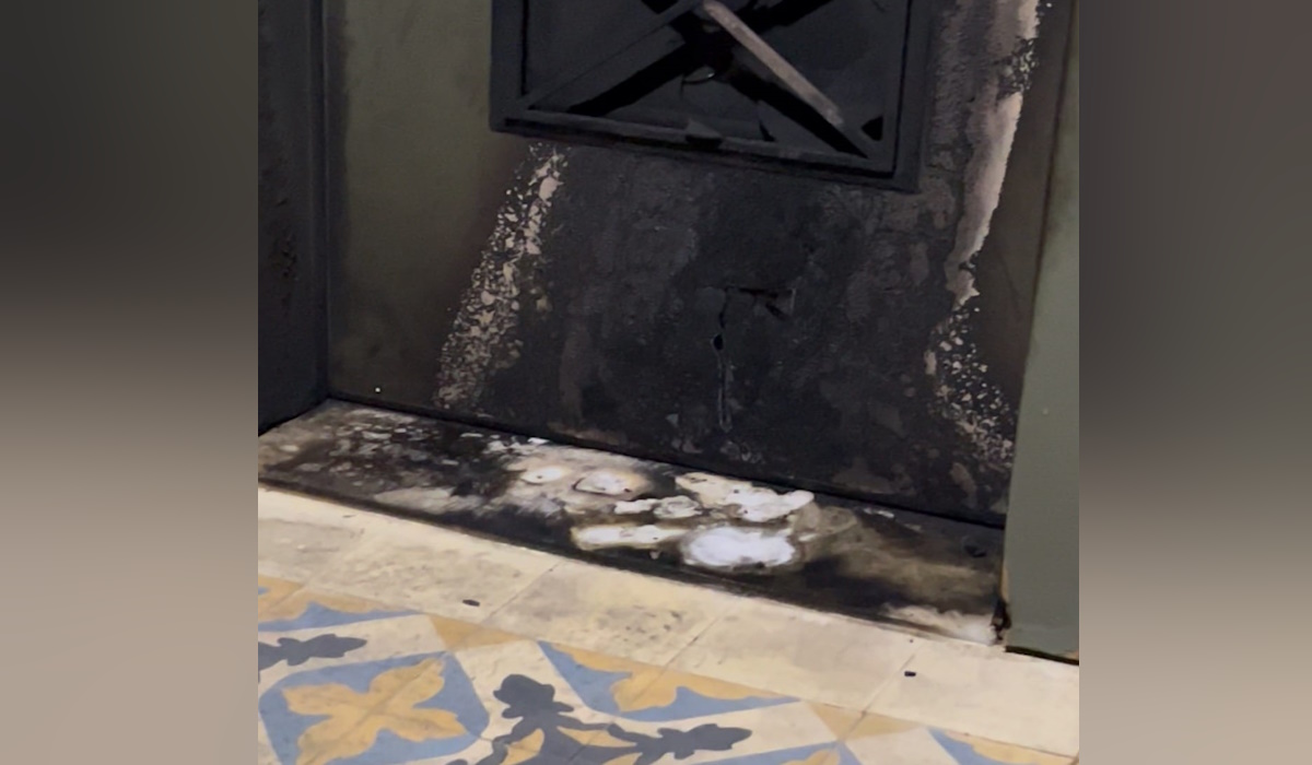 Από τη φωτιά στην πολυκατοικία που μένει ο Μάξιμος Χαρακόπουλος