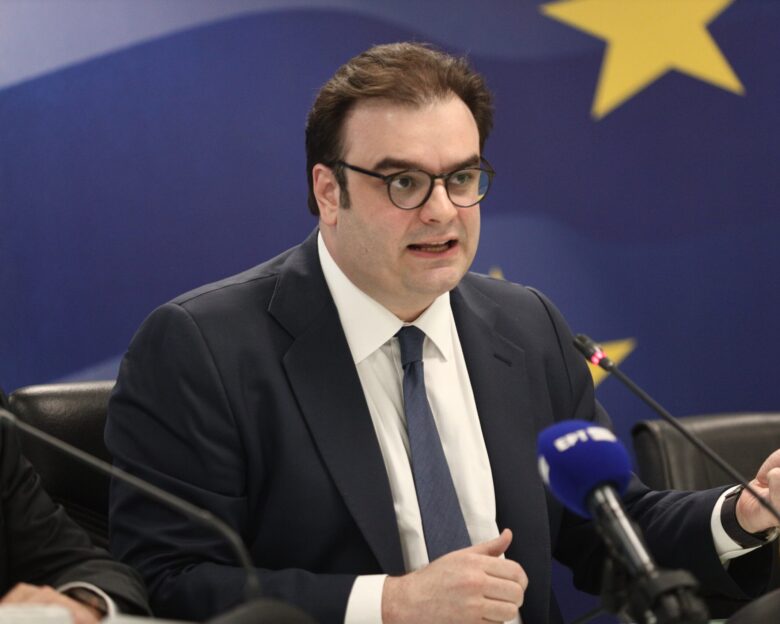 Πιερρακάκης: Στα 600 εκατ. ευρώ ο επιπλέον δημοσιονομικός χώρος από τη ρήτρα διαφυγής για την άμυνα