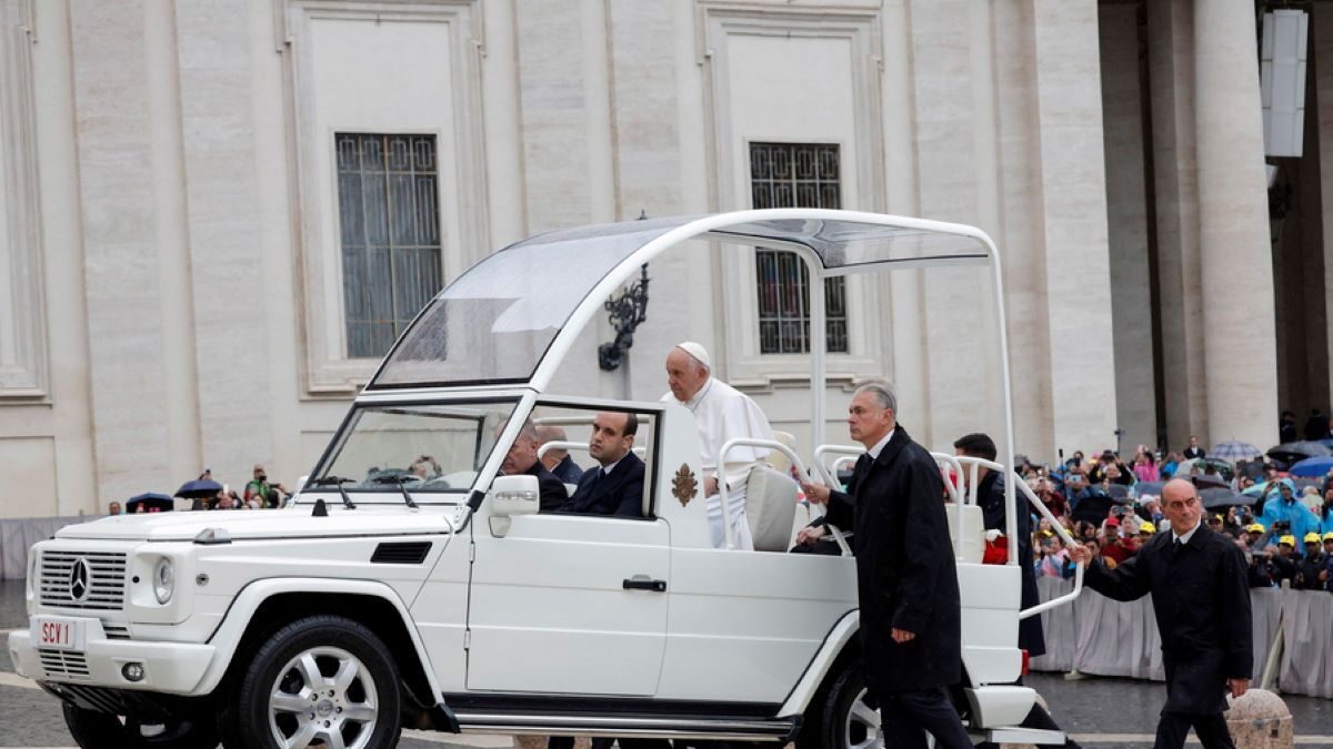 Ένα από τα popemobile του πάπα Φραγκίσκου