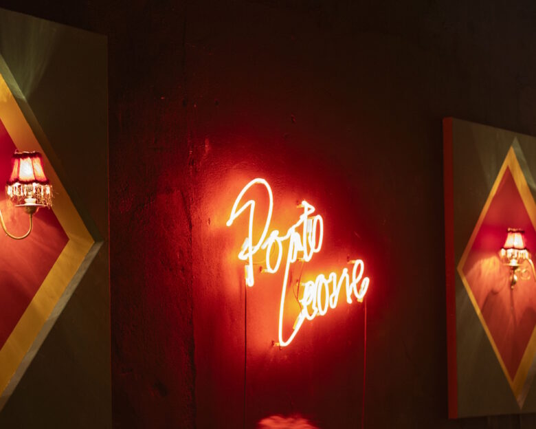 Porto Leone – επόμενo επεισόδιo: O Καστίλιας προσπαθεί να αποκαλύψει την εµπλοκή του Γρηγόρη στη δολοφονία του Στράτου