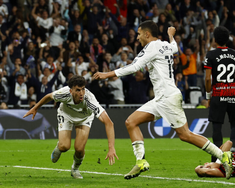 Ρεάλ – Μαγιόρκα 2-1: Οι Μαδριλένοι έμειναν ζωντανοί για τον τίτλο με buzzer beater του Ραμόν