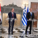 Ο πρόεδρος της Αιγύπτου Abdel Fattah El-Sisi με τον Έλληνα πρωθυπουργό Κυριάκο Μητσοτάκη