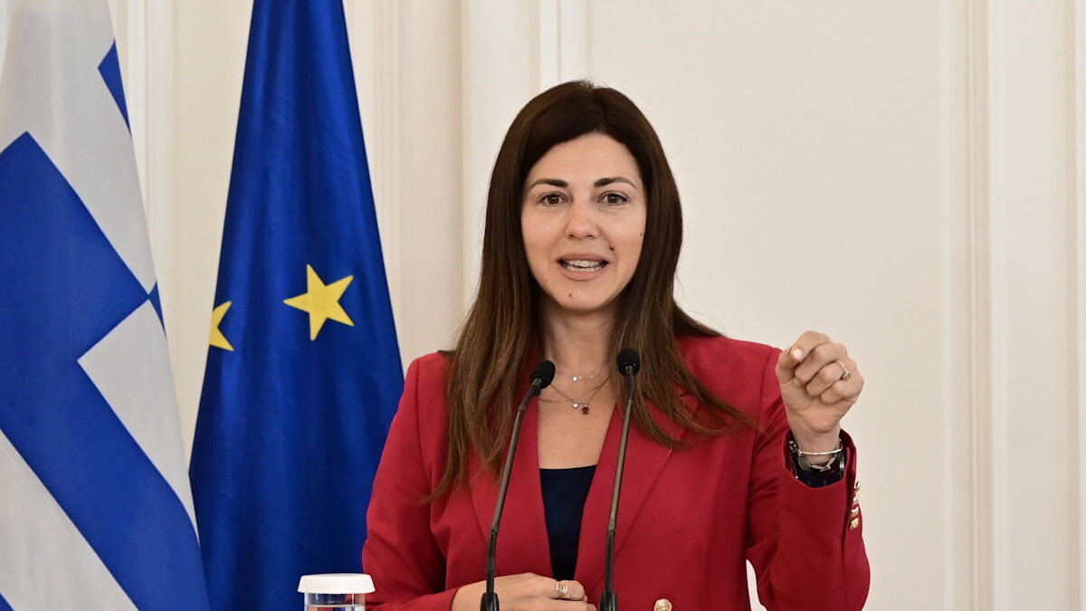Η υπουργός Παιδείας Σοφία Ζαχαράκη