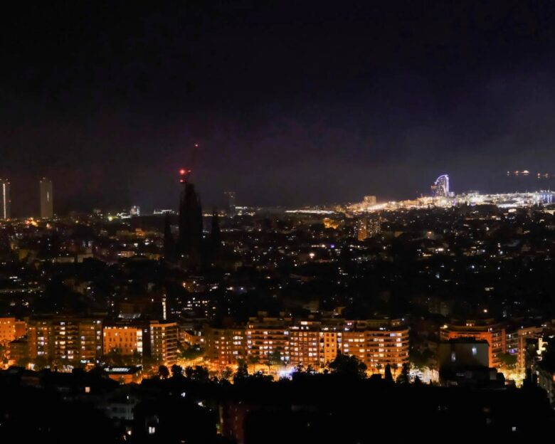 Πώς οδηγηθήκαμε στο ισπανικό μπλακ άουτ – Με Ελληνίδα ειδικό η επιτροπή που θα διεξάγει την έρευνα