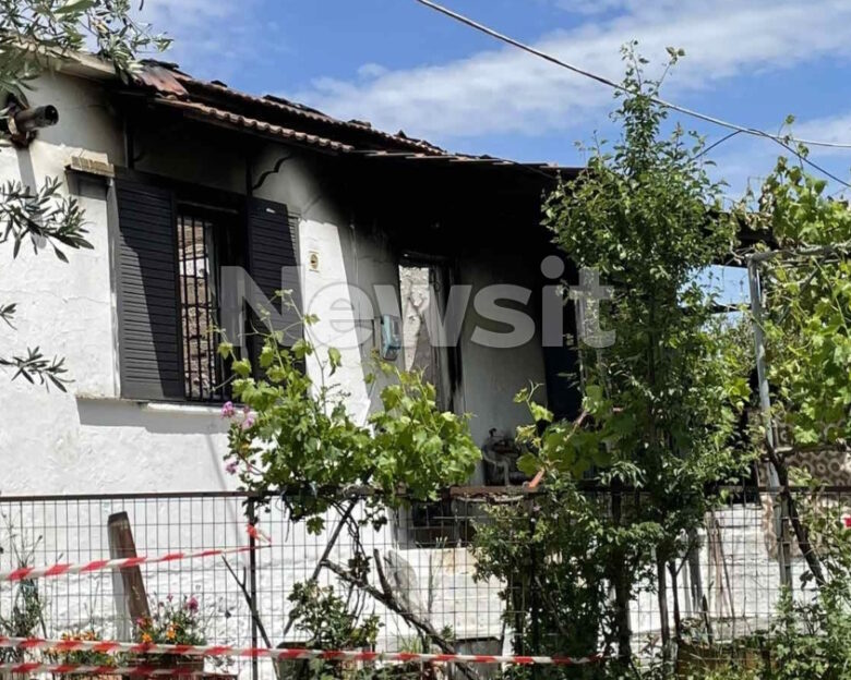 Πρέβεζα: Από έκρηξη φιάλης υγραερίου η φωτιά στο σπίτι όπου πέθαναν οι δύο ηλικιωμένες αδερφές – Έπεσε η οροφή και καταπλάκωσε τη μία