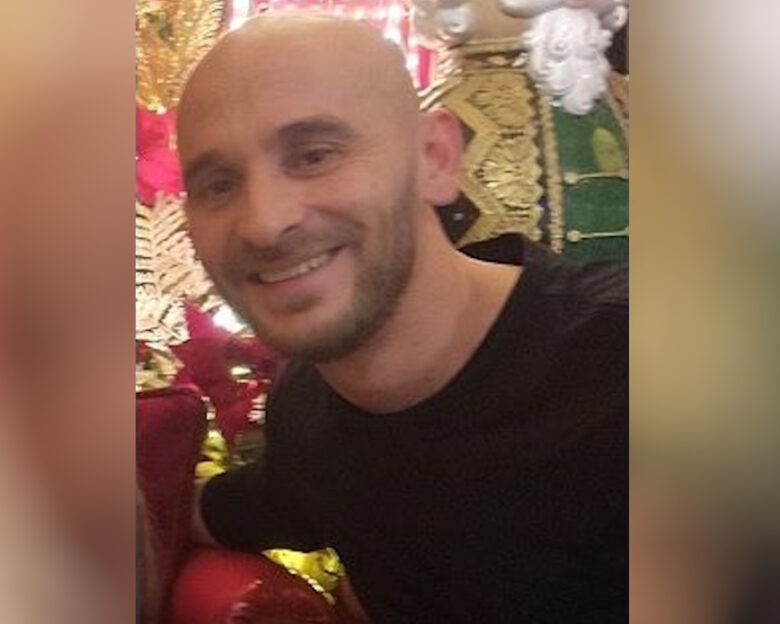 Κερατσίνι: «Ποιός πείραξε τον άντρα μου» ούρλιαζε η γυναίκα του 43χρονου Σπύρου Σέββου που βρέθηκε απαγχονισμένος στην αποθήκη του σπιτιού του