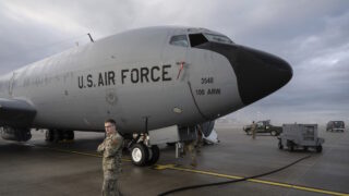 Τάνκερ KC-135
