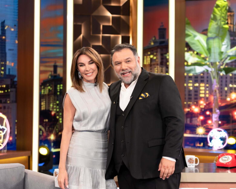 The 2Night Show: Τατιάνα Στεφανίδου και Τάσος Ριζόπουλος καλεσμένοι απόψε του Γρηγόρη Αρναούτογλου