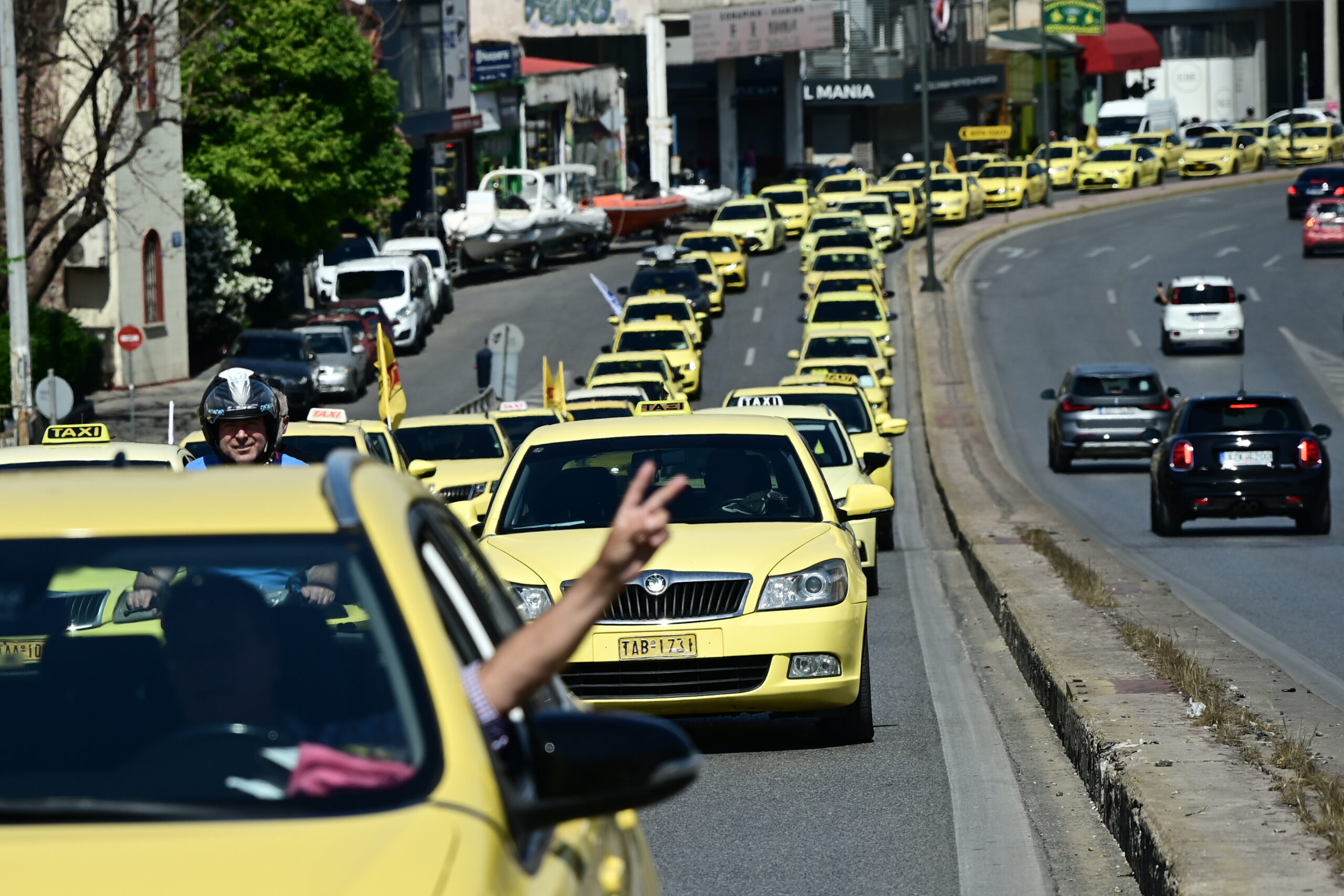 Πορεία των ταξί στο κέντρο της Αθήνας