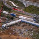 Φωτογραφία από drone πάνω από τον τόπο της σιδηροδρομικής τραγωδίας στα Τέμπη