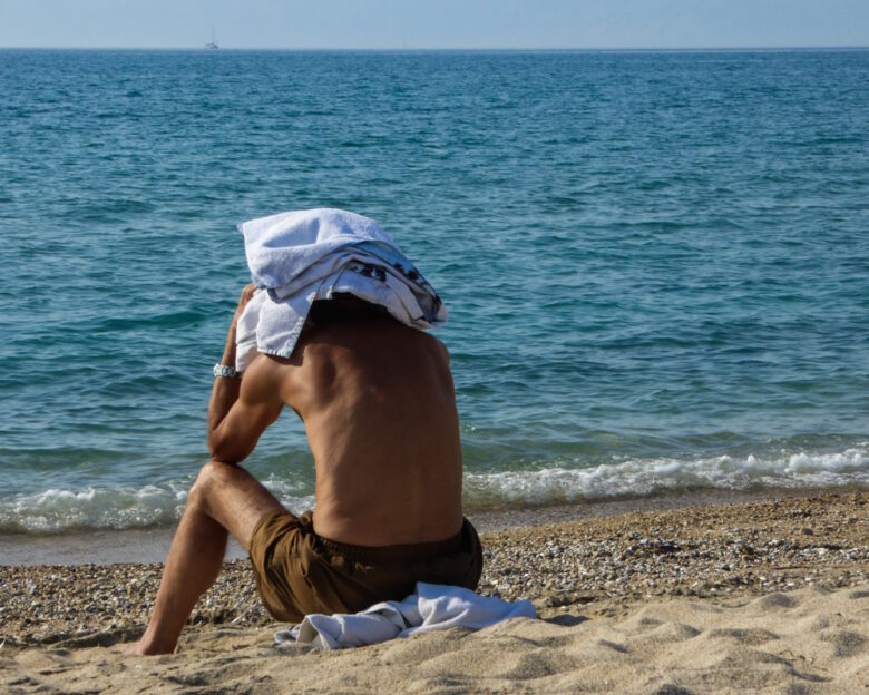 Καιρός σήμερα: Εκρηκτικό «κοκτέιλ» ζέστης και αφρικανικής σκόνης – Οι περιοχές που θα «βαρέσουν» 33άρια, πού θα βρέξει