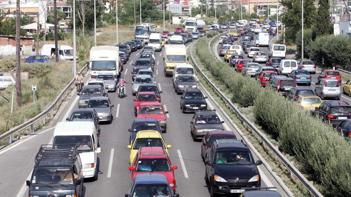 Κίνηση στην περιφερειακή οδό Θεσσαλονίκης