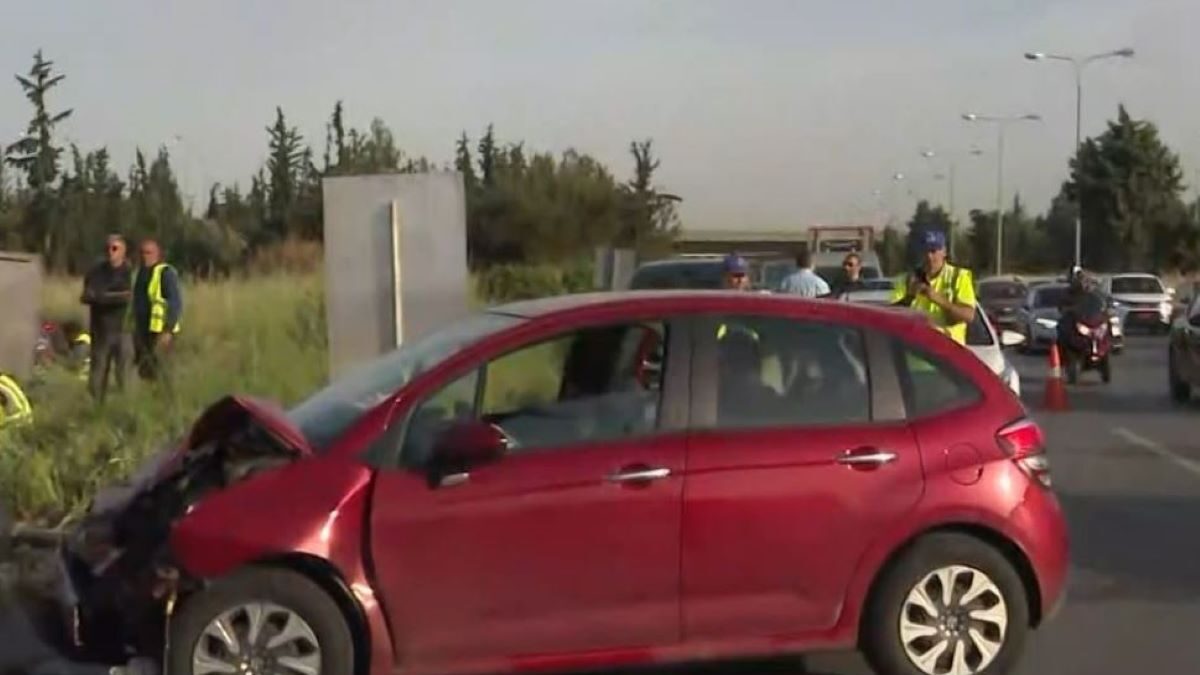 Το αυτοκίνητο που παρέσυρε εργάτη στην εθνική οδό Θεσσαλονίκης - Νέων Μουδανιών
