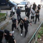 Μέλη ακροδεξιάς οργάνωσης οδηγούνται στον εισαγγελέα