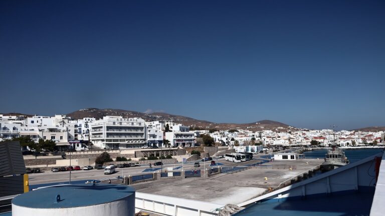Λιμάνι της Τήνου