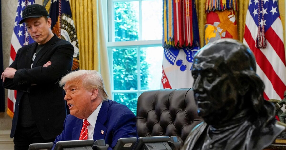 Donald Trump reposes Elon Musk who will “stay friend and consultant”