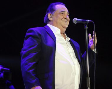 Βασίλης Καρράς