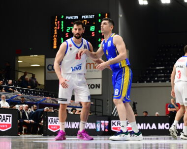 Ο Βασίλης Ξανθόπουλος