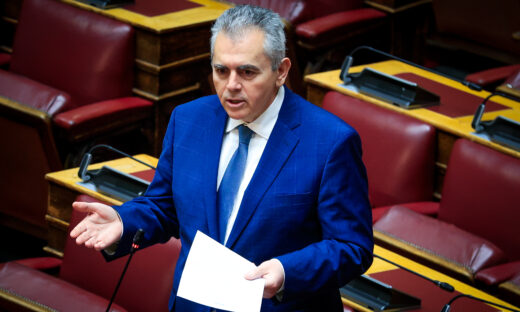 Ο Μάξιμος Χαρακόπουλος