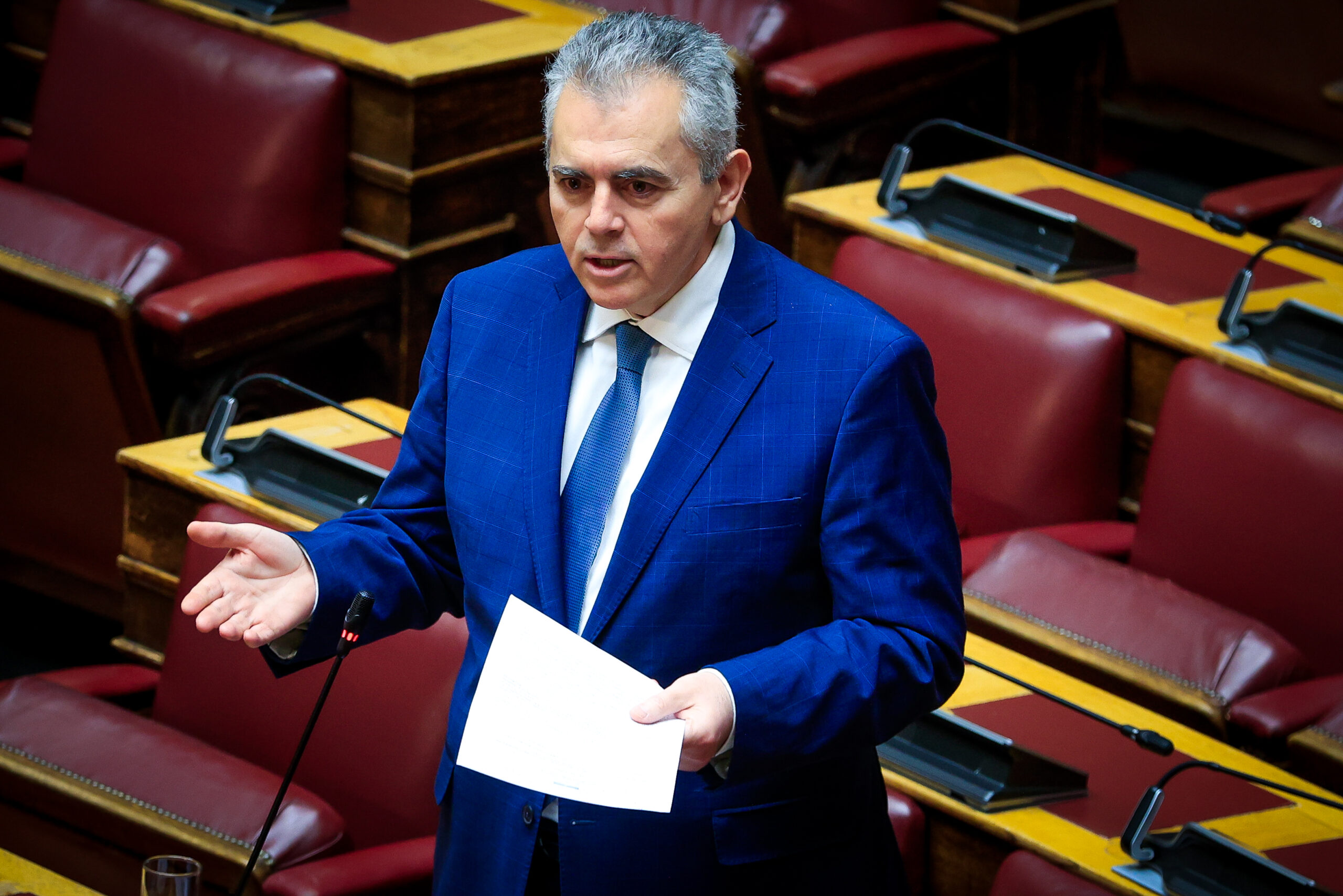 Ο Μάξιμος Χαρακόπουλος