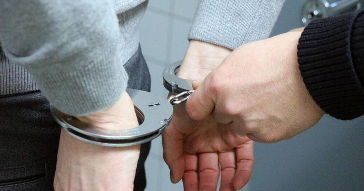 Θεσσαλονίκη: Στη φυλακή 40χρονος που είχε γίνει «σκιά» μίας γυναίκας και έκανε δυσφημιστικές αναρτήσεις εις βάρος της
