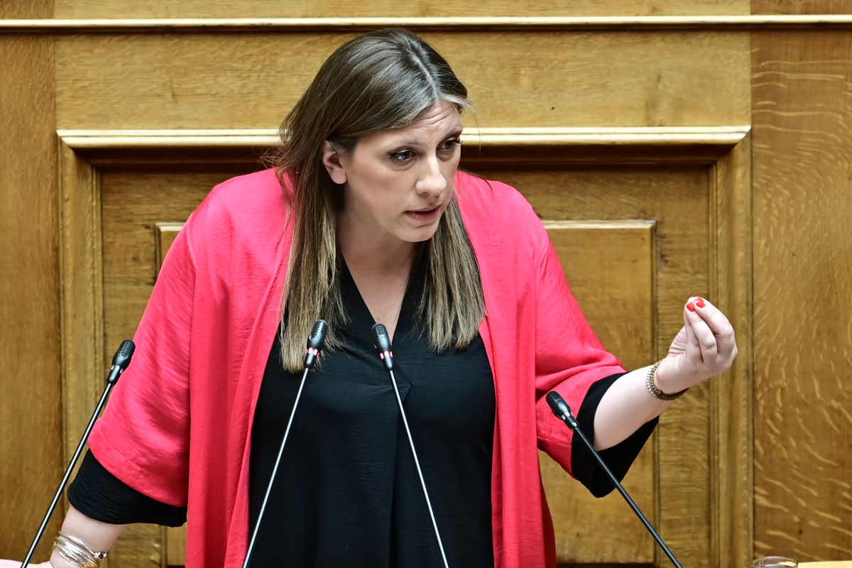 Η Ζωή Κωνσταντοπούλου στη Βουλή