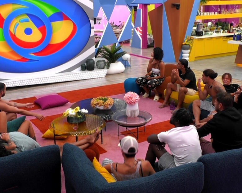Big Brother: Ώρα για φασίνα – Άνω κάτω το σπίτι που έχει νέο αρχηγό, τον Ανδρέα Μπαρόλα