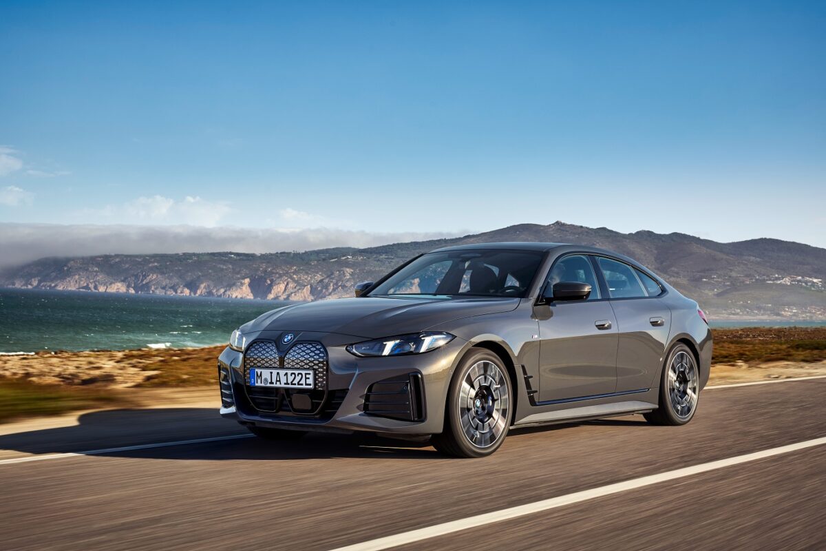 BMW_i4_e_Drive40