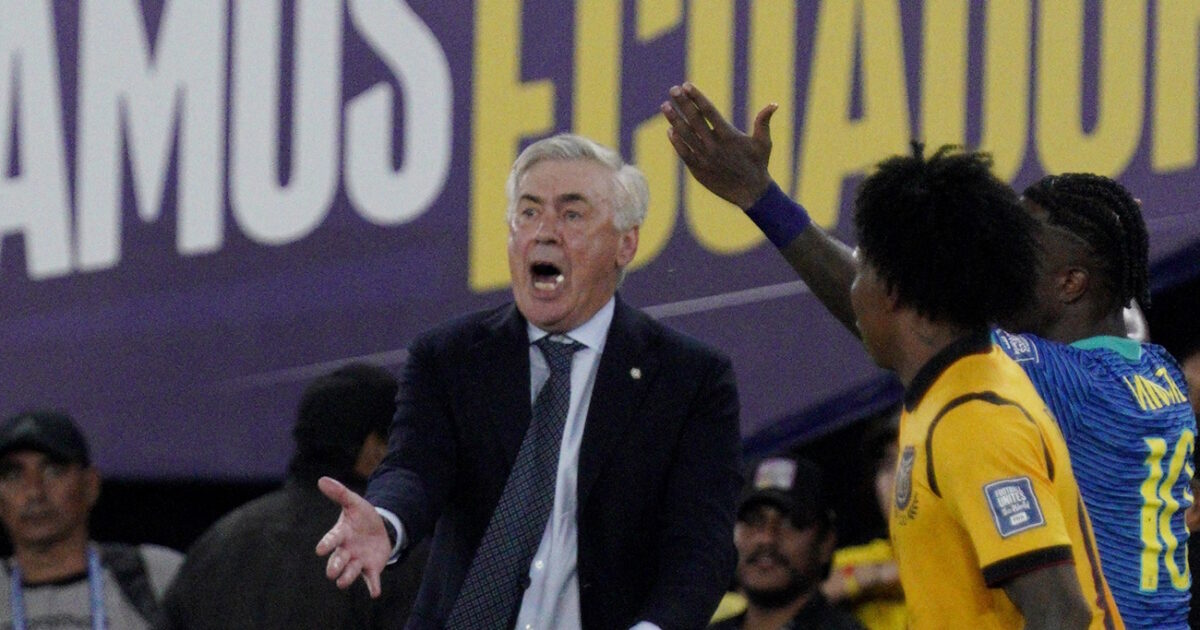 Carlo Ancelotti ate 8 chewing gum on his debut on the Brazilian national bench