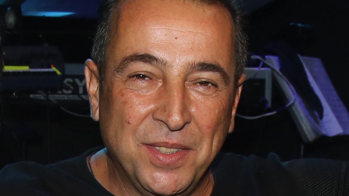 Ο Δημήτρης Χρυσοχοΐδης