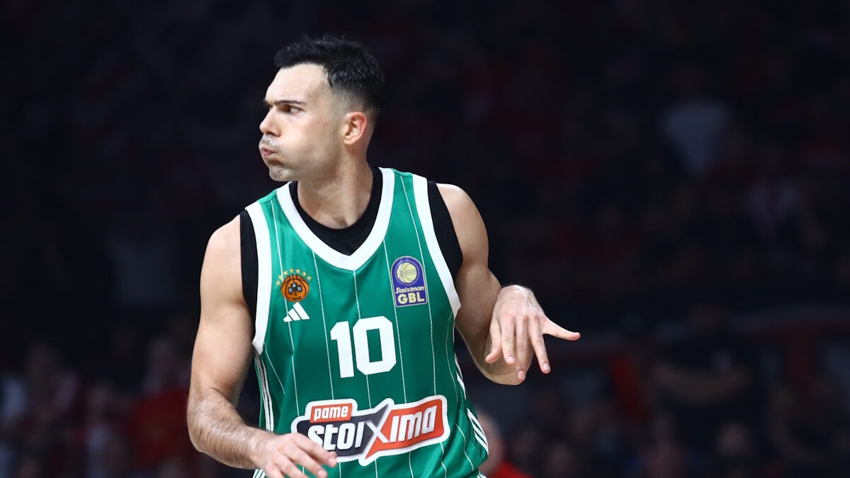 Ο Κώστας Σλούκας (ΦΩΤΟ ΜΑΡΚΟΣ ΧΟΥΖΟΥΡΗΣ