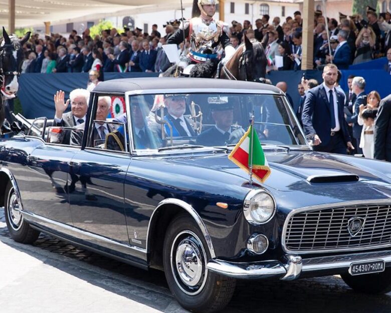 Με την ιστορική Προεδρική Lancia Flaminia ο Πρόεδρος της χώρας στους εορτασμούς της Ιταλικής Δημοκρατίας