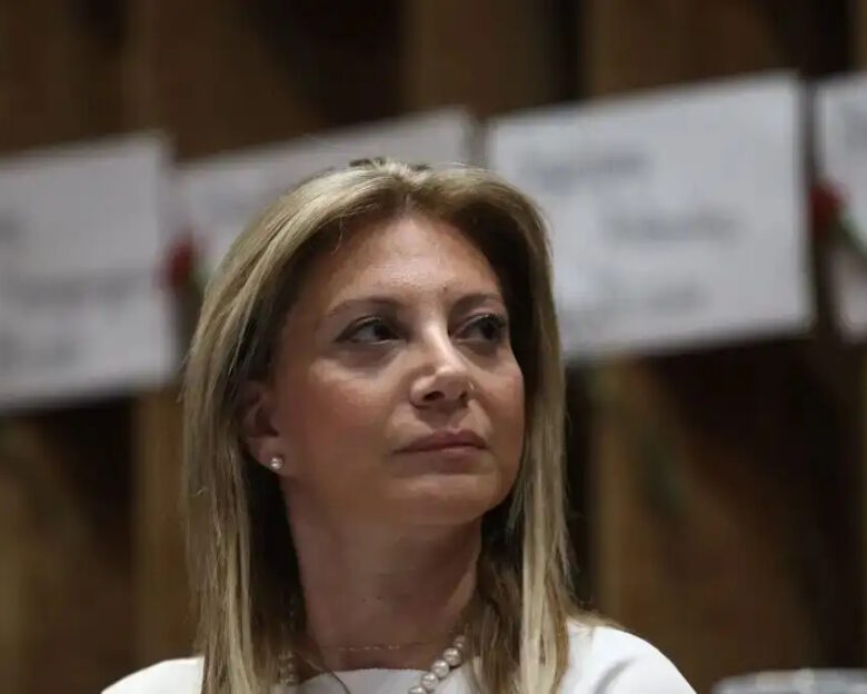 Τέμπη: Κατατέθηκε στη Βουλή η πρόταση της Μαρίας Καρυστιανού για προανακριτική – Την υπογράφουν Ελληνική Λύση, Πλεύση Ελευθερίας, Νίκη, Kasselistas