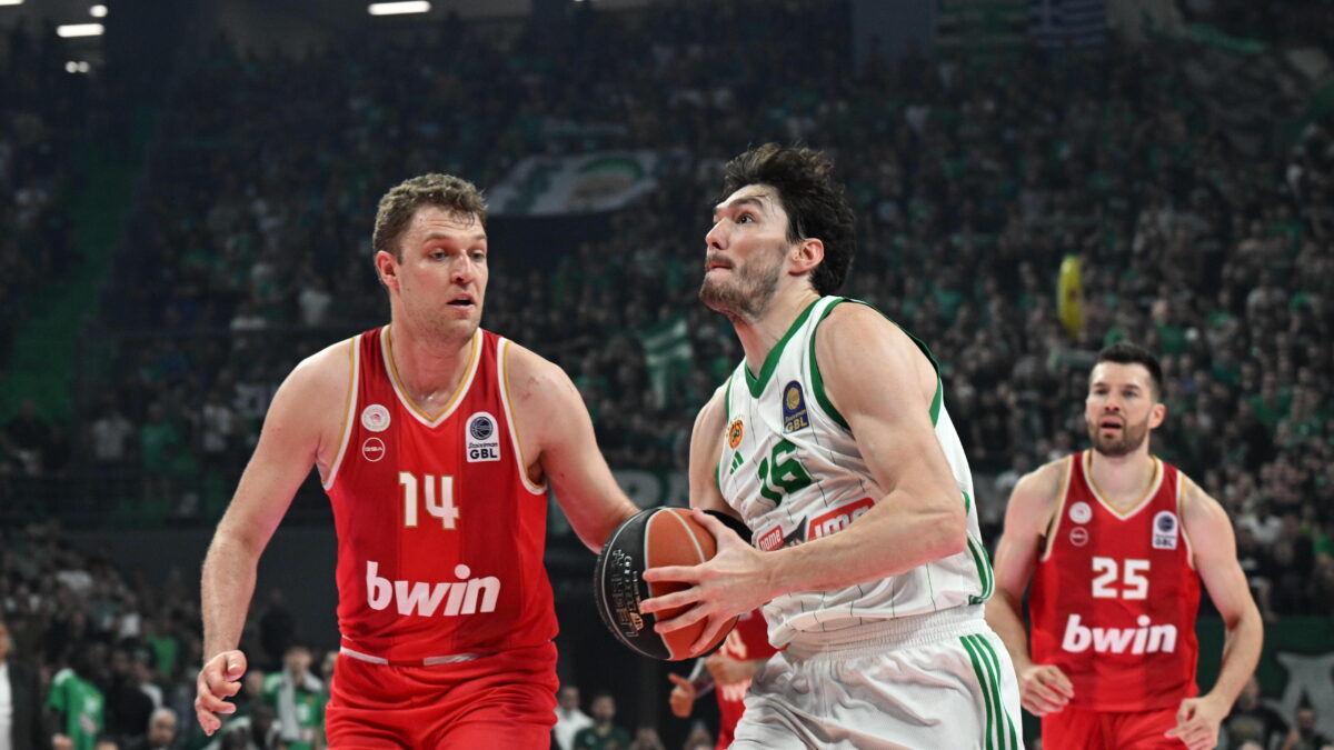 Στιγμή από τον τελικό της Greek Basketball League