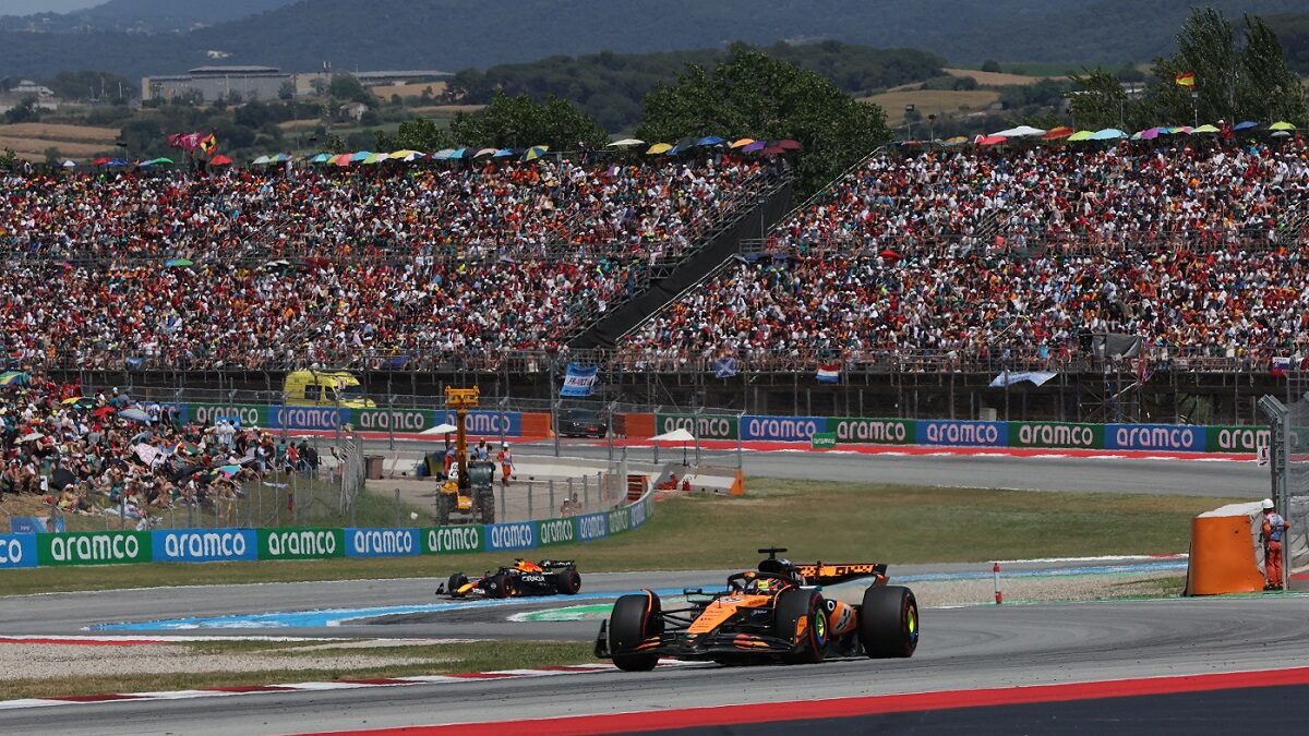 Ο θριαμβευτής Οσκαρ Πιάστρι με McLaren