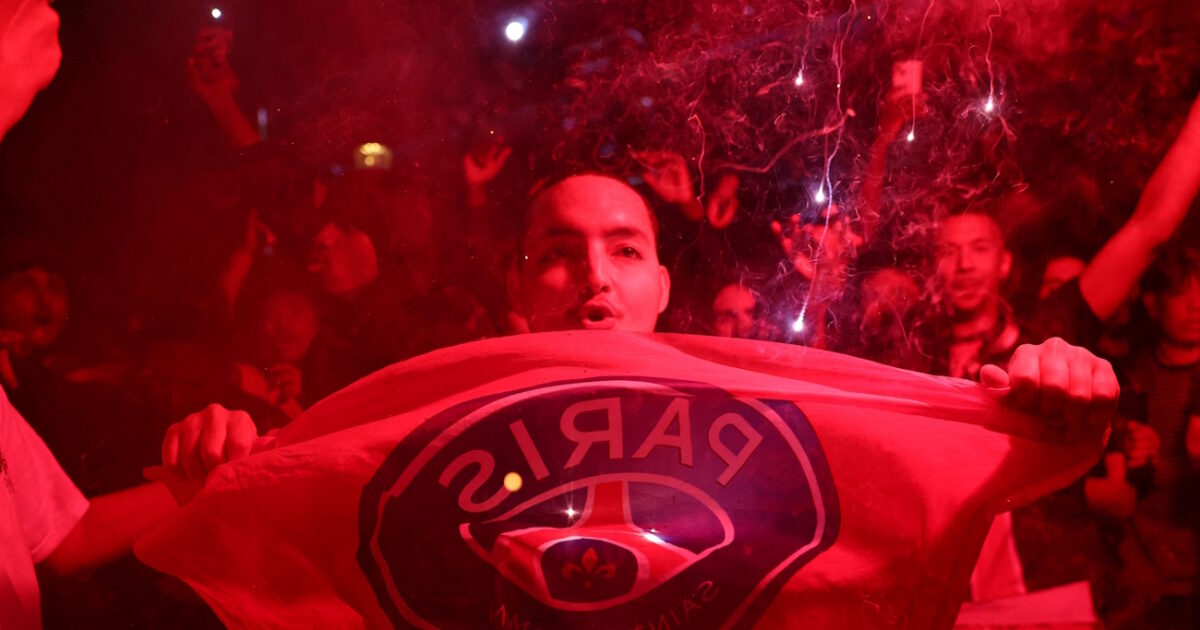 Car hit Paris Saint -Germain’s fan on the Champions League festivities