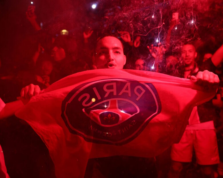 Αυτοκίνητο χτύπησε οπαδό της Παρί Σεν Ζερμέν στους πανηγυρισμούς για την κατάκτηση του Champions League