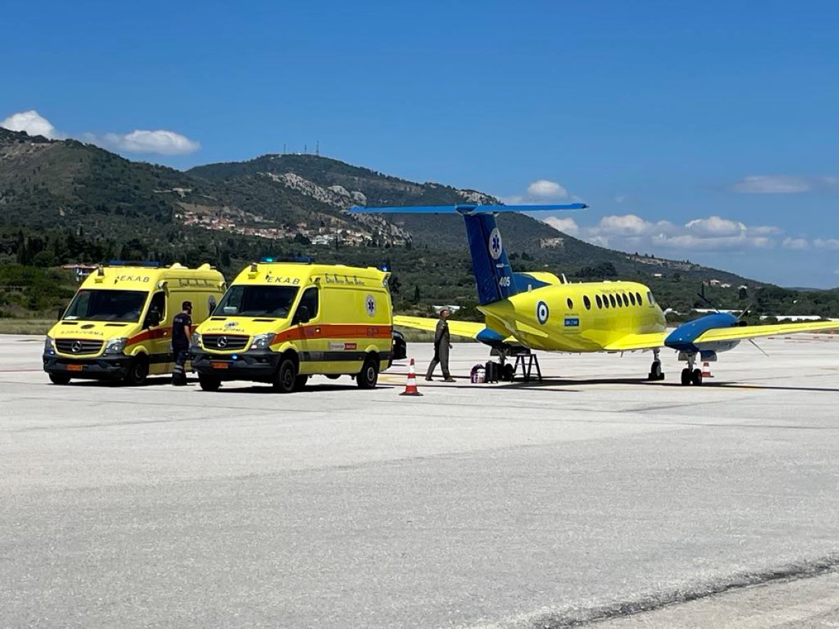 Η αεροδιακομιδή σε Σαντορίνη και Μυτιλήνη