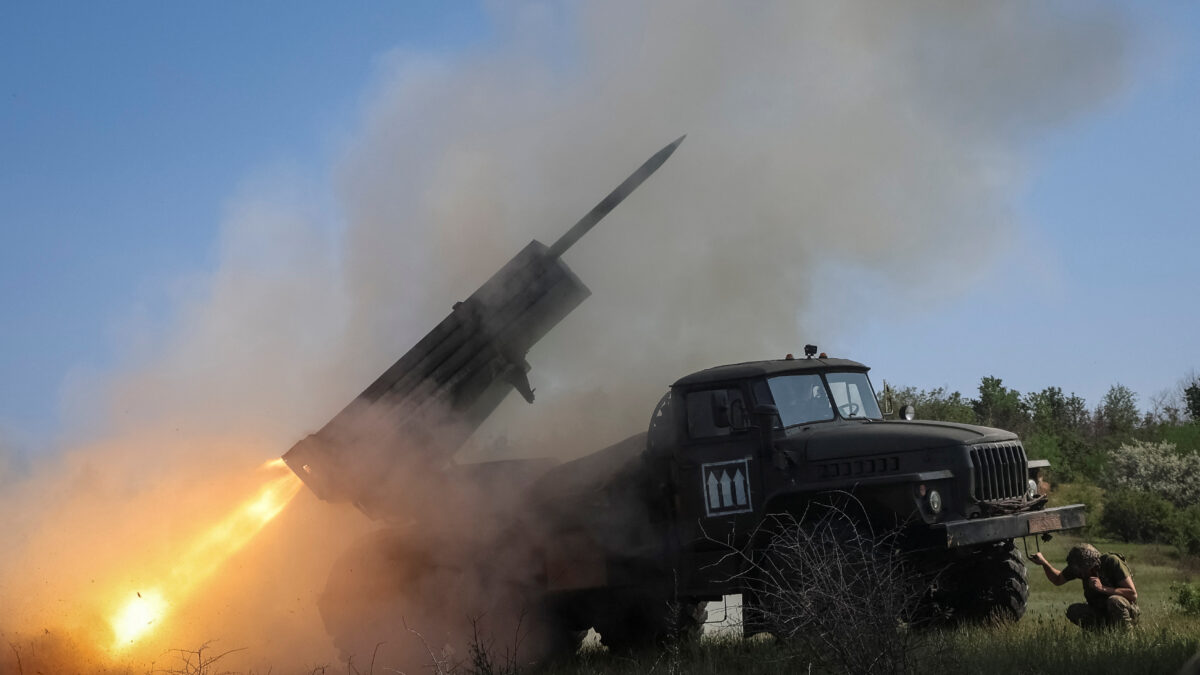 Ukrainian servicemen of the 30th Prince Kostiantyn Ostrozkyi Separate Mechanized Brigade of the Ukrainian Armed Forces fire a BM-21 Grad multiple rocket launch system towards Russian troops, amid Russia's attack on Ukraine, in Donetsk region, Ukraine June 3, 2025. REUTERS