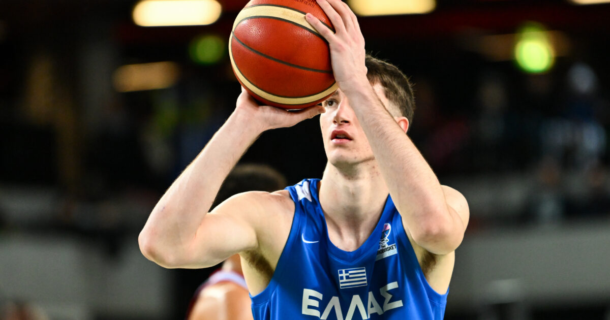 Neocles Avdalas judged Greece – Germany to young people with an impressive basket in the race finale