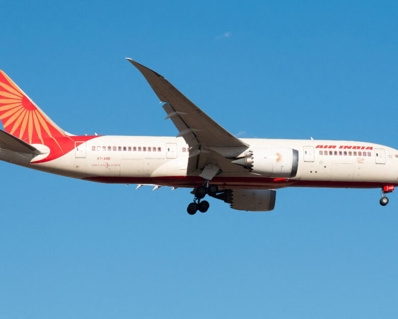 Ινδία: Τεχνικό πρόβλημα σε αεροπλάνο Dreamliner της Air India – Επέστρεψε στο Χονγκ Κονγκ