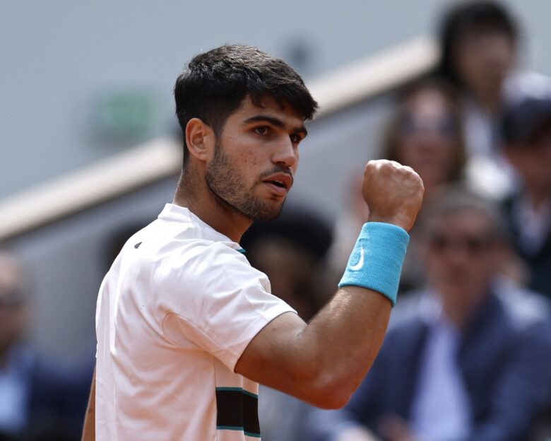 Γιανίκ Σίνερ – Κάρλος Αλκαράθ live ο τελικός του Roland Garros