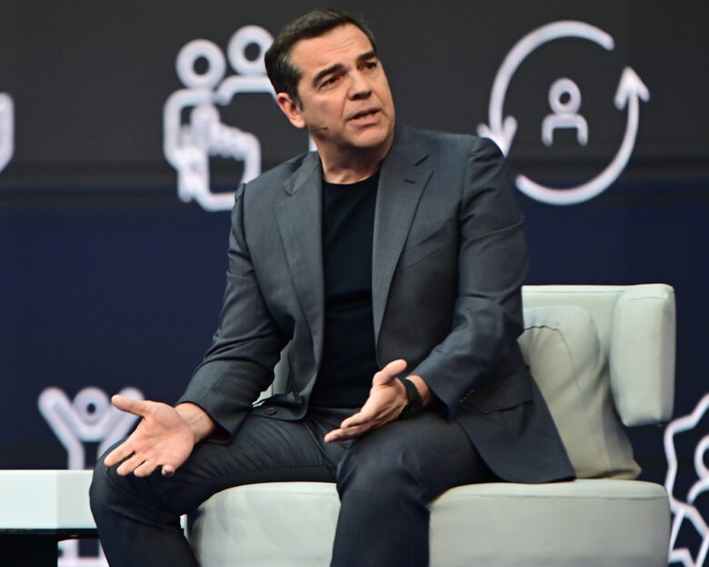 Αλέξης Τσίπρας: «Η χώρα βαλκανοποιείται και αποκλίνει από τον μέσο όρο της ΕΕ»