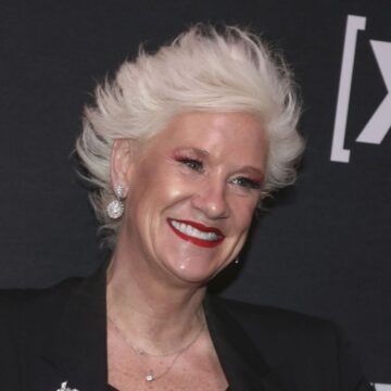 Anne Burrell