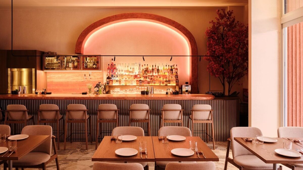 Anthes Restaurant: ελληνική κουζίνα με fusion πινελιές και μια μία πολύ δυνατή μπάρα, ομορφαίνουν την οδό Σκούφου